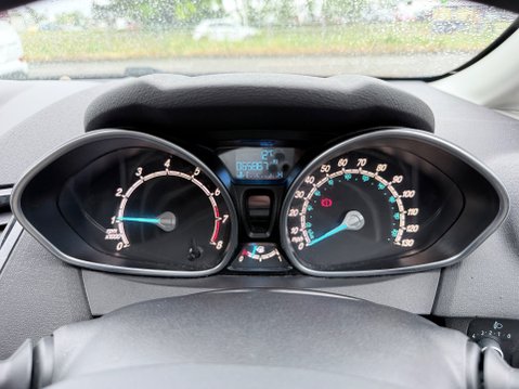 Ford Fiesta 1.0 TITANIUM 21