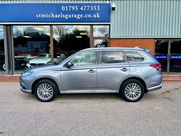 Mitsubishi Outlander 2.4 Outlander Design PHEV CVT 4WD 5dr 11