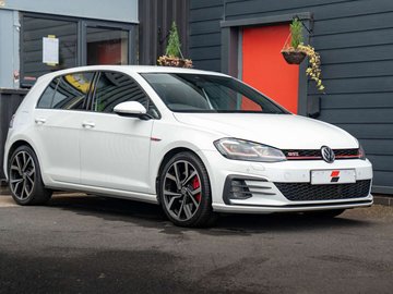 Volkswagen Golf 2.0 Golf GTi Performance TSi Semi-Auto 5dr