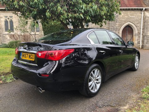 Infiniti Q50 SE D 18