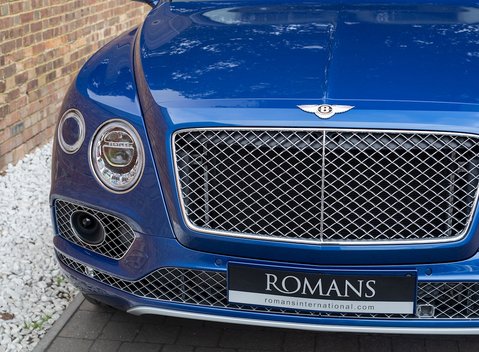 Bentley Bentayga V8 23
