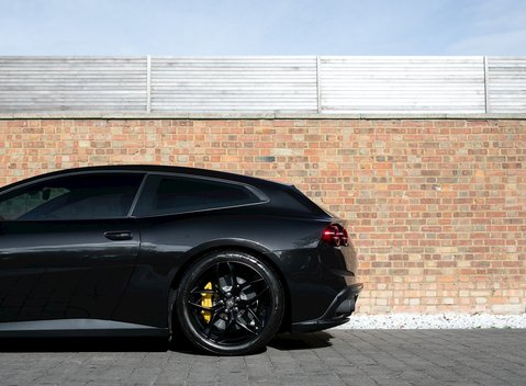 Ferrari GTC4 Lusso 26