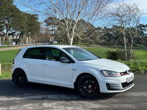 Volkswagen Golf 2.0 TSI BlueMotion Tech GTI DSG Euro 6 (s/s) 5dr 25