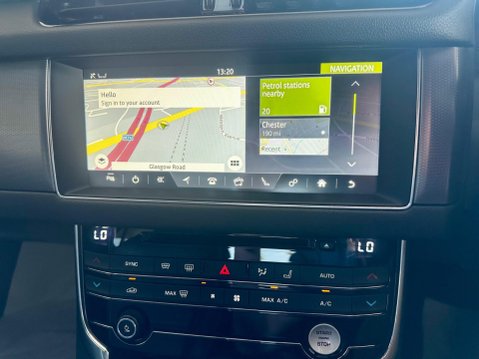 Jaguar XF 2.0d R-Sport Auto AWD Euro 6 (s/s) 4dr 42