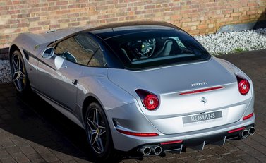 Ferrari California T 10