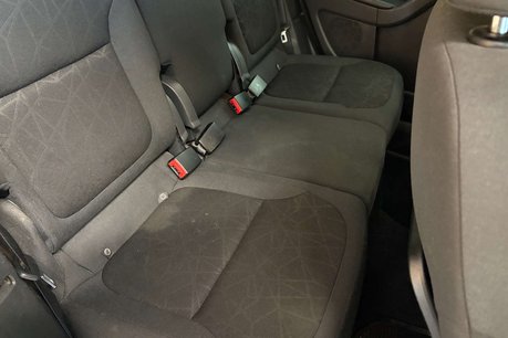 Skoda Yeti 2.0 TDI SE Plus SUV 5dr Diesel Manual 4WD Euro 5 (140 ps) 34