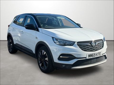 Vauxhall Grandland X 1.2 Turbo Sport Nav 5dr 1