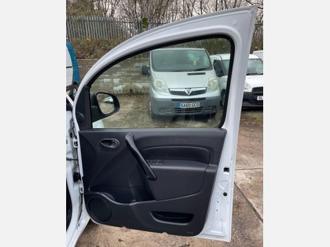 Renault Kangoo 1.5 dCi ENERGY ML19 Business Panel Van 5dr Diesel Manual MWB Euro 6 (s/s) ( 21