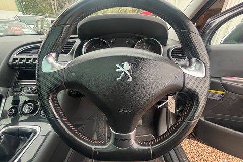 Peugeot 3008 HDI CROSSWAY 1.6 HDi..GLASS ROOF..SAT NAV..HEAD UP DISPLAY..F/S/H 28