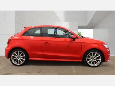Audi A1 1.6 TDI S line Euro 6 (s/s) 3dr 2