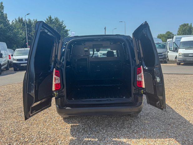 Citroen Berlingo Crew Cab LWB L2H1 Low Roof Enterprise Air Con Sensors EURO 6 9