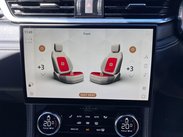 Jaguar F-Pace 2.0 D200 MHEV R-Dynamic HSE Auto AWD Euro 6 (s/s) 5dr 35