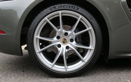 Porsche 718 Boxster - BOSE, 20" Alloys, Sport Chrono, and More 6