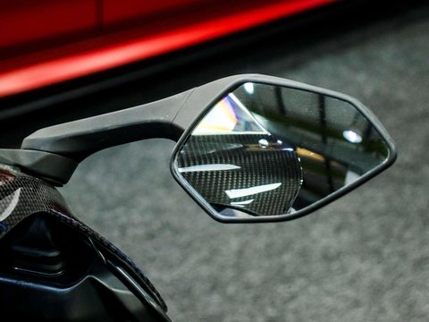 Yamaha R1M 1000 Super Sports Petrol Manual (200 ps) 41