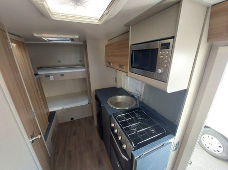 Swift Edge 466 2022 Icon Special Edition 14