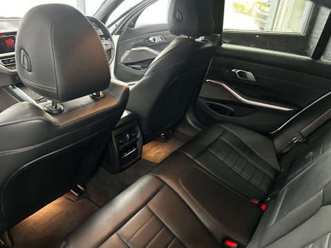 BMW 3 Series 3.0 M340i xDrive Auto 4WD 4dr 64