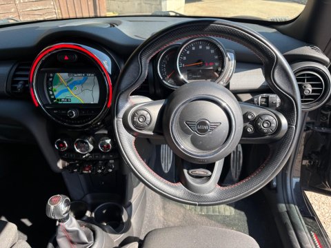 Mini Hatch COOPER SPORT 2