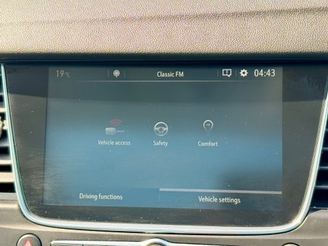 Vauxhall Grandland X ELITE NAV 30