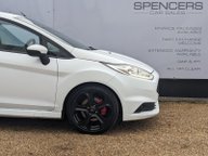 Ford Fiesta ST-3 8