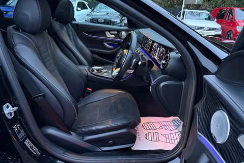 Mercedes-Benz E Class E 400 D 4MATIC AMG LINE PREMIUM PLUS - RARE -20 INCH ALLOYS -PAN ROOF  17