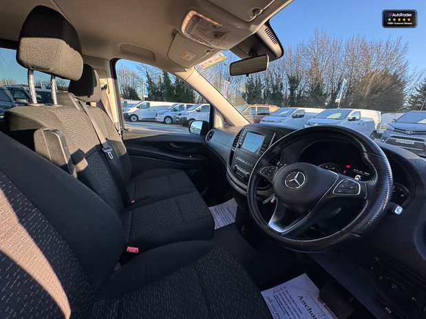 Mercedes-Benz Vito Crew Cab AUTO LWB L2H1 Premium 116 Air Con Alloys Camera Nav Sensors SELECT 19
