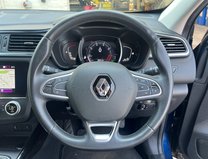 Renault Kadjar 1.3 TCe Iconic SUV 5dr Petrol Manual Euro 6 (s/s) (140 ps) 18
