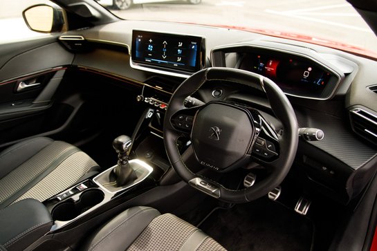 Peugeot 208 PURETECH GT S/S
