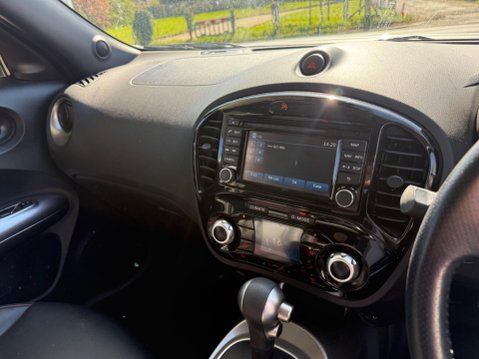 Nissan Juke 1.6 Tekna XTRON Euro 5 5dr 10