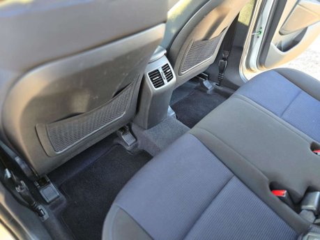 Hyundai TUCSON 1.7 CRDi Blue Drive SE Nav SUV 5dr Diesel DCT Euro 6 (s/s) (141 ps) 37