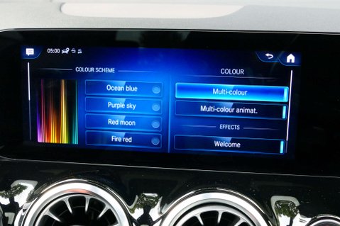 Mercedes-Benz GLA 2.0 GLA 220 AMG Line Premium+ D 4Matic Auto 4WD 5dr 29