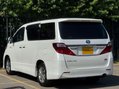 Toyota Alphard Hybrid 5