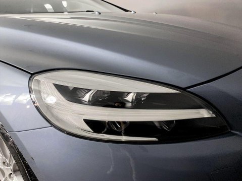 Volvo V40 1.5 T3 GPF Inscription Hatchback 5dr Petrol Auto Euro 6 (s/s) (152 ps) Air 9