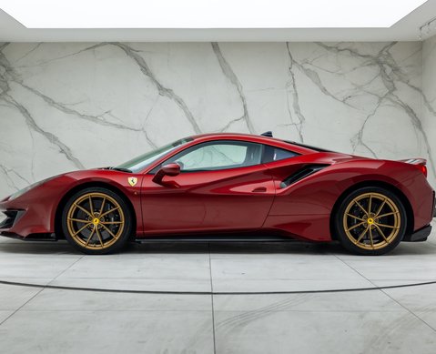 Ferrari 488 Pista 