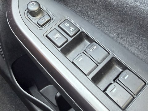 Suzuki Vitara 1.4 Boosterjet 48V Hybrid SZ5 5dr 35