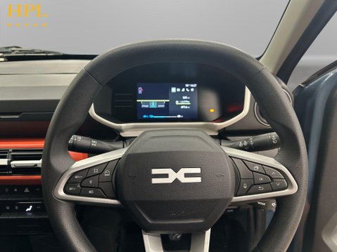Dacia Spring 65 26.8kWh Expression Hatchback 5dr Electric Auto (65 ps) Parking Sensors 13