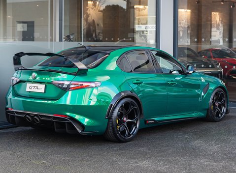 Alfa Romeo Giulia GTAm 4