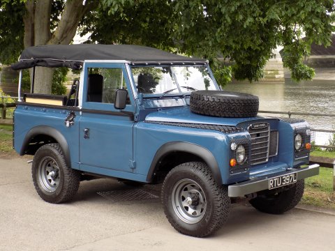 Land Rover 88 Series III SWB - John Brown HQ Special Edition 1