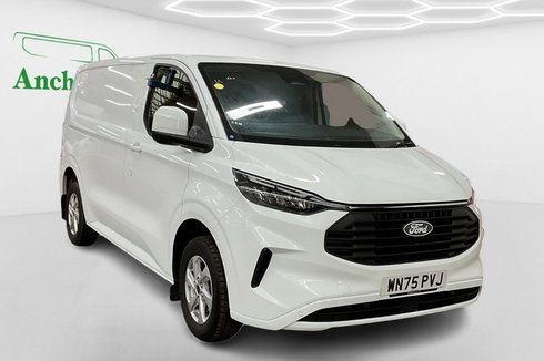 Ford Transit Custom SWB L1H1 Low Roof Limited 320 Air Con Alloys Sensors EURO 6