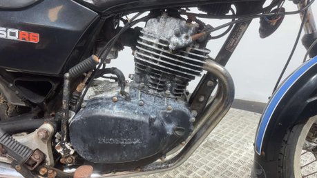 Honda CB 250 RS 1980 24K CLASSIC PROJECT BIKE SPARES OR REPAIR 250CC 25