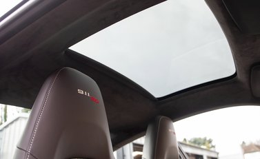 Porsche 911 (991) 50th Anniversary Edition 16
