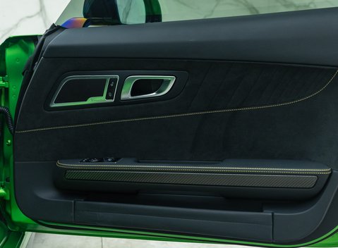 Mercedes-Benz AMG GT R 23