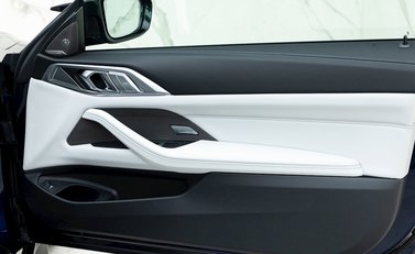 BMW M4 Competition XDrive 18