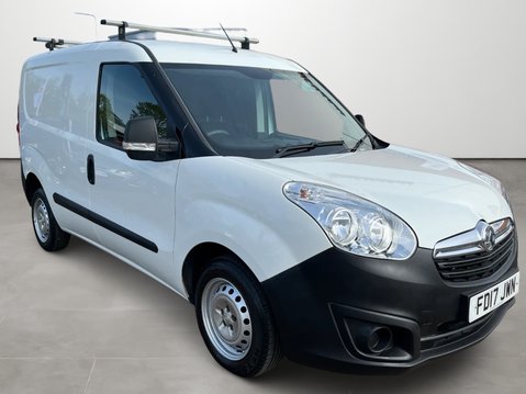 Vauxhall Combo 2000 1.3 CDTI 16V 95ps H1 Van Euro 6 1