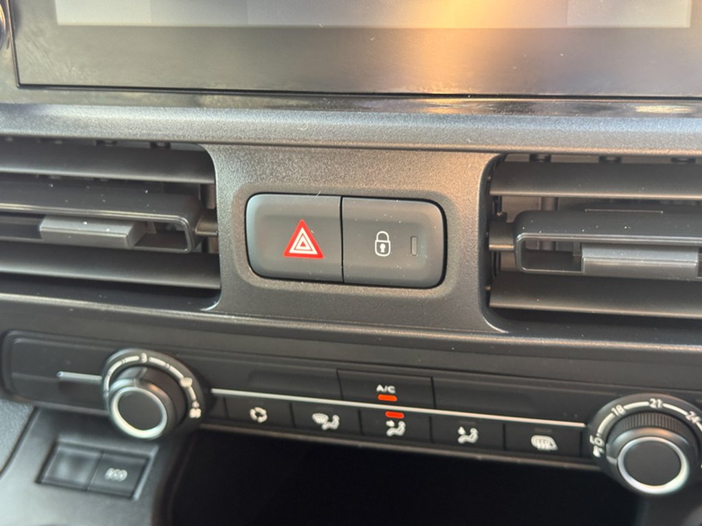 2020 Citroen BerlingoAUTO LWB L2H1 Driver 950 Air Con Alloys Camera Nav Sensors EURO 6 — thumbnail 36 of 51