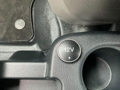 Ford Transit Connect 1.5 240 EcoBlue Limited Panel Van 5dr Diesel Manual L2 Euro 6 (s/s) (120 ps 36