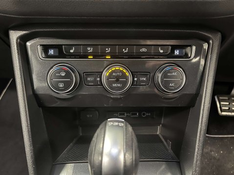 Volkswagen Tiguan 2.0 Tiguan R-Line TSi BlueMotion Technology 4Motion DSG 4WD 5dr 19