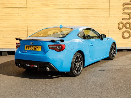 Toyota GT86 D-4S CLUB SERIES