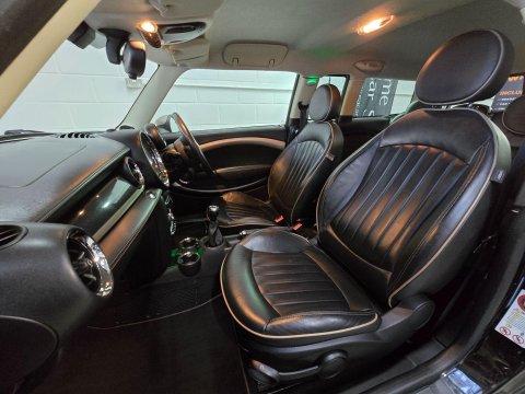 Mini Clubman 1.6 Cooper D Bond Street Euro 5 (s/s) 5dr 37