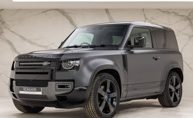 Land Rover Defender V8 CARPATHIAN EDITION 1