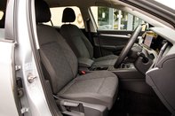 Volkswagen Golf LIFE TSI 31